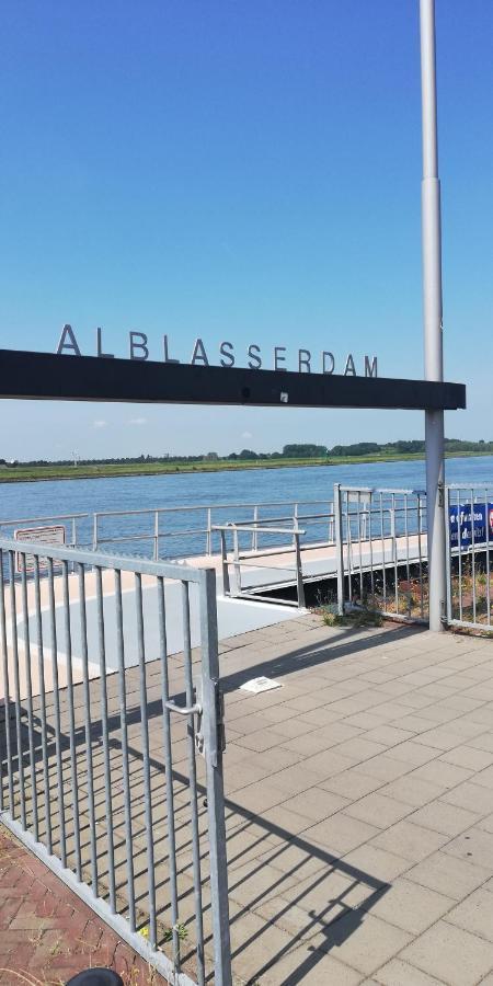 مبيت وإفطار Alblasserdam La Nostra Casa المظهر الخارجي الصورة